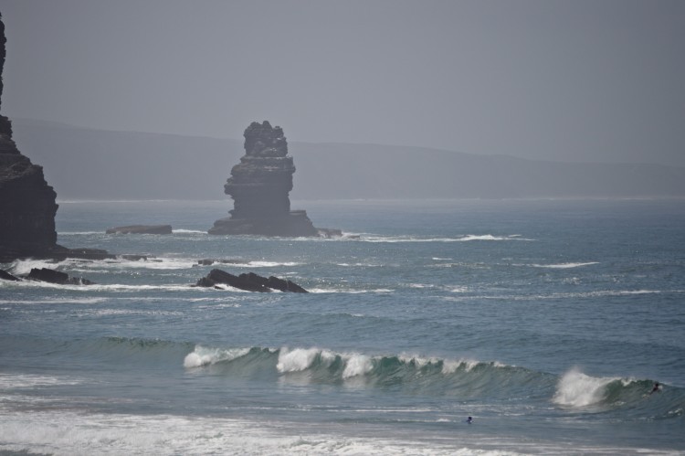 Arrifana, pelas 14h00, esta sexta-feira 8 de Maio (®paulomarcelino)