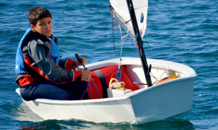 Pablo, da Associação Naval do Guadiana, vencedor Optimist Infantis (®PauloMarcelino)